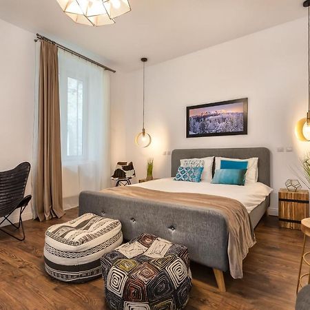 Venice Boutique Aparthotel Braşov Eksteriør billede